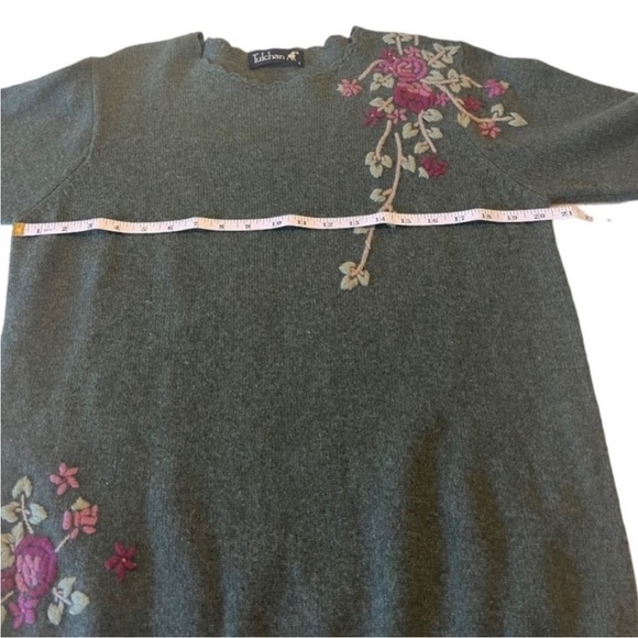 Tulchan Wool Olive Green Knitted Pink Florals with Petal Trim Neckline Large - Picture 6 of 13